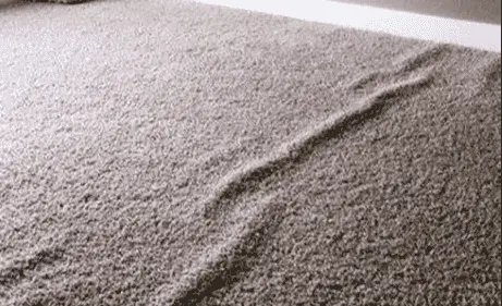 rippled loose fitting carpet